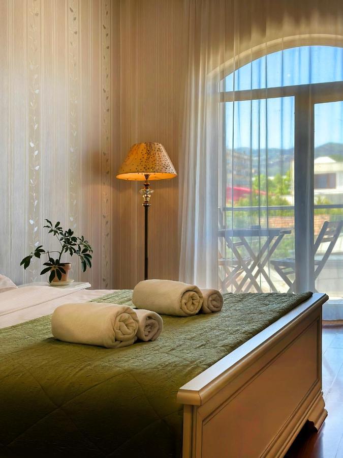 - Granada - Boutique Hotel - Tbilisi - Exteriör bild